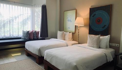 Standard Twin Room