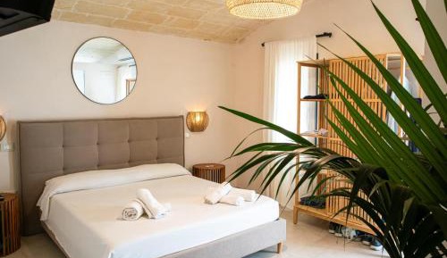 King Room with Spa Bath