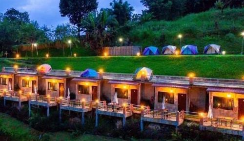 King Room with Mountain View