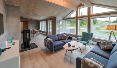 Four-Bedroom Holiday Home