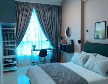 Three-Bedroom Apartment with Water View