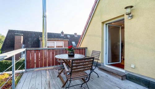 Superior One-Bedroom Apartment with Balcony