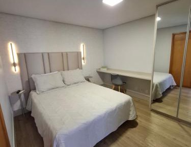 One-Bedroom Deluxe Apartment