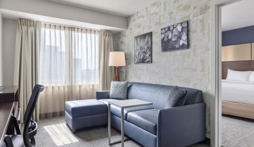 Two-Bedroom Suite with Two Bathrooms