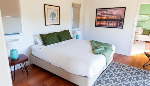 Cottage with Garden View