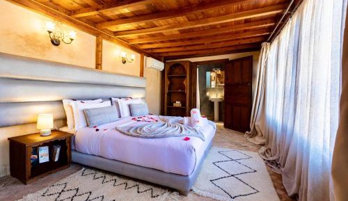 Double Room with Mountain View