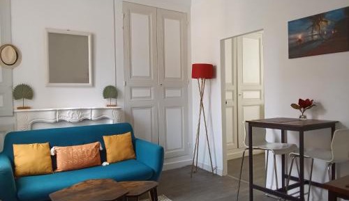 One-Bedroom Apartment - Non-Smoking