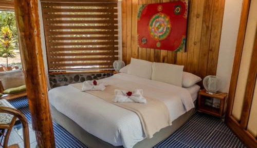 Deluxe Suite with Spa Bath