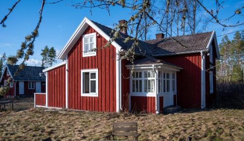 Three-Bedroom Holiday Home 