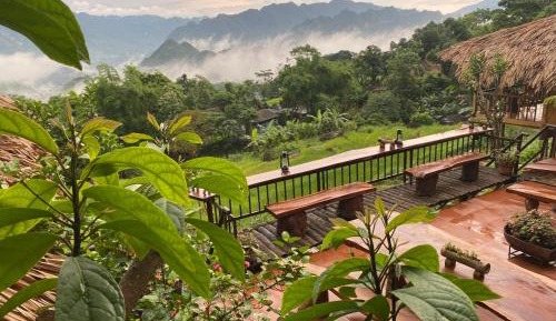 Family Room with Mountain View