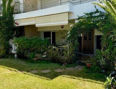 Deluxe Two-Bedroom Apartment with Garden View