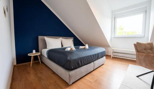 One-Bedroom Premier Apartment