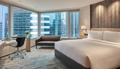 JW One Bedroom Executive Suite with City View & Executive lounge access