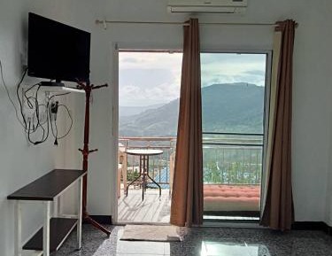 Deluxe Queen Room with Two Queen Beds