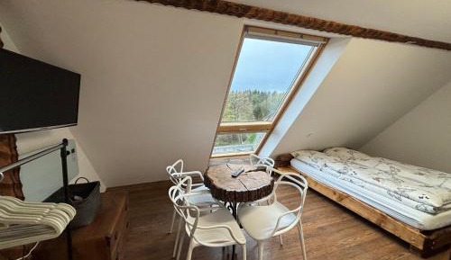 Quadruple Room with Private Bathroom