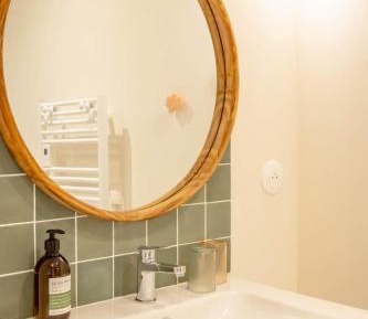 Twin Room with Shower