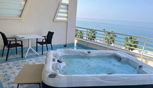 Deluxe Double Room with Sea View