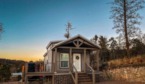 One-Bedroom Holiday Home