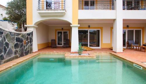 Three-Bedroom Townhouse