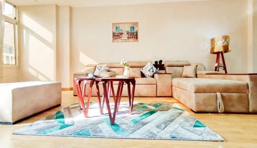 Four-Bedroom Deluxe Apartment