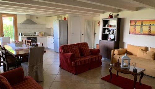 Deluxe One-Bedroom Apartment with Garden View