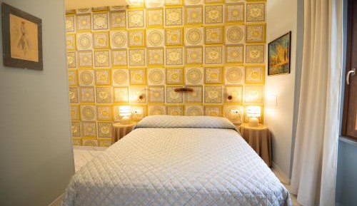 Room #1232616415