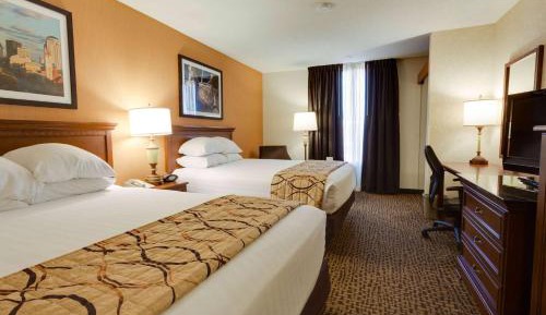 Queen Room with Bath Tub - Mobility/Hearing Accessible - Non-Smoking