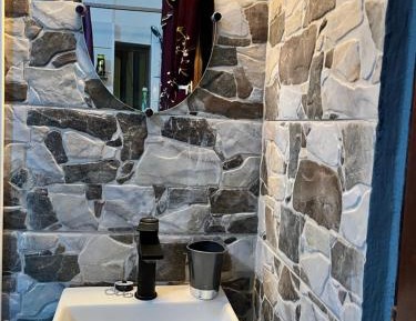 Deluxe Double Room with Shower