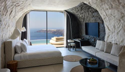 Cave Suite Caldera View with Private Pool