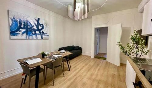 Three-Bedroom Deluxe Apartment