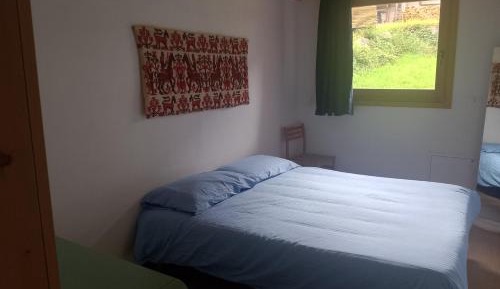 Standard Double Room with Shared Bathroom