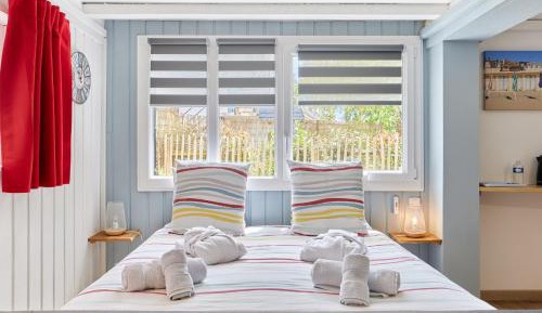 Studio with Garden View