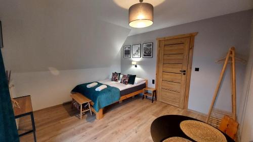 Standard Double Room with Shared Bathroom