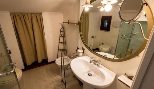 Triple Room with Private Bathroom