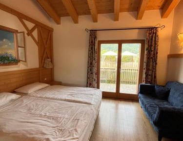 Double Room with Private Bathroom