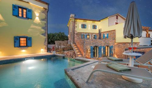Villa with Private Pool