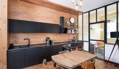 Apartment with Terrace