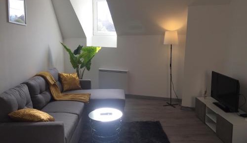 One-Bedroom Apartment - Non-Smoking