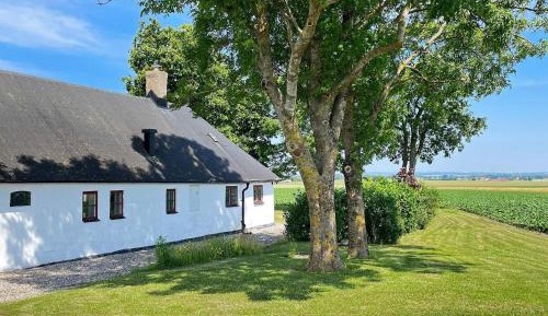 Three-Bedroom Vacation Home 