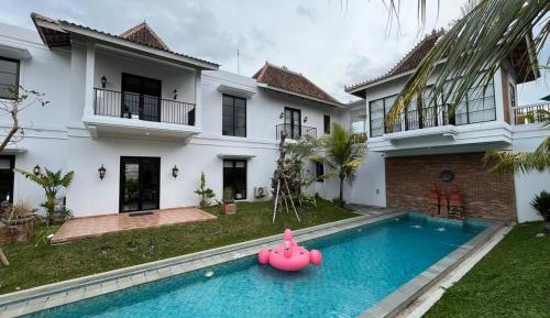 One-Bedroom Villa