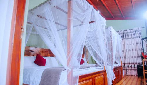 Triple Room with Balcony