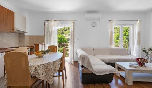 Four-Bedroom Vacation Home