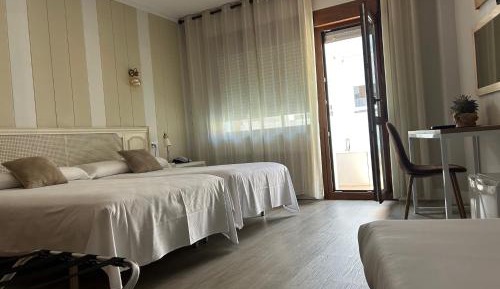 Triple Room with Balcony