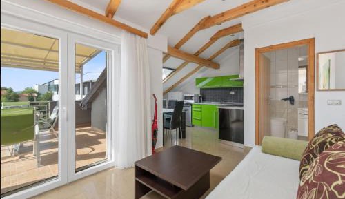 Apartment with Sea View