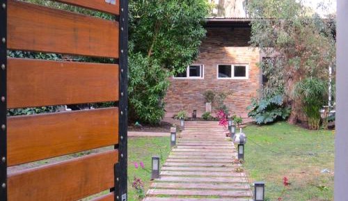 Bungalow with Garden View