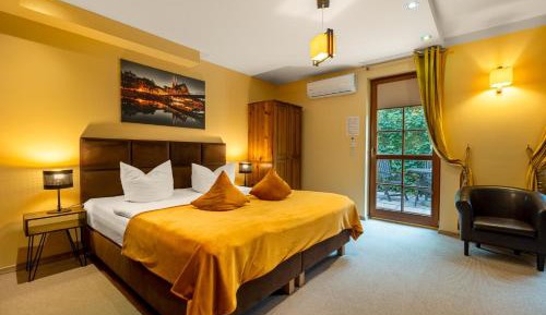 Apartment with Terrace (2 Adults)