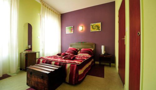 Standard Double Room with Shower