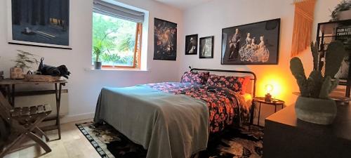 Double Room with Shared Bathroom