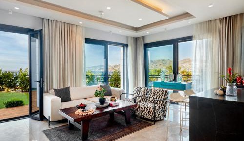 Two Bedrooms Deluxe Villa Sea View