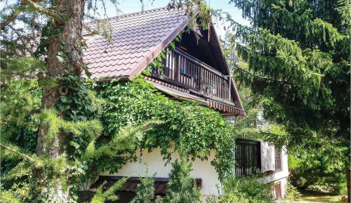 Three-Bedroom Vacation Home 